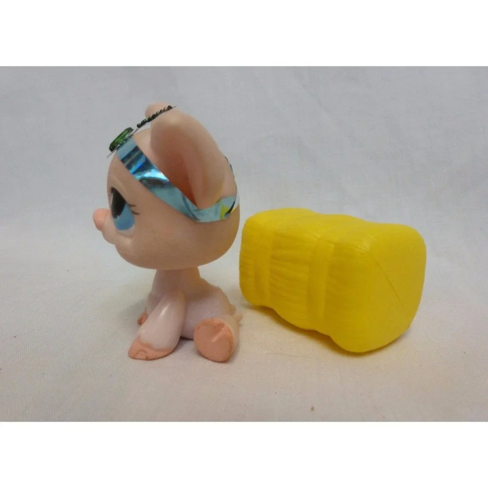 Littlest‎ Pet Shop #87 Pink Pig with Blue Eyes Pink Bow LPS